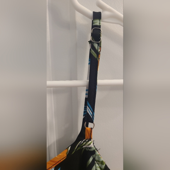 Cupshe Tropical Romper - Picture 3 of 8